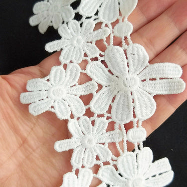 Off White Flower Embroidery Floral Lace Trim, Dyeable Trim, Approx. 80mm